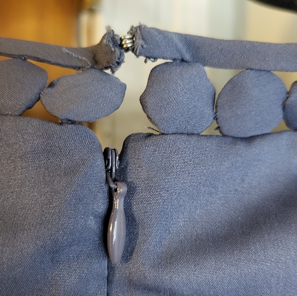 Banana Republic Women's Sleeveless Business Casual Top - Picture 4 of 10